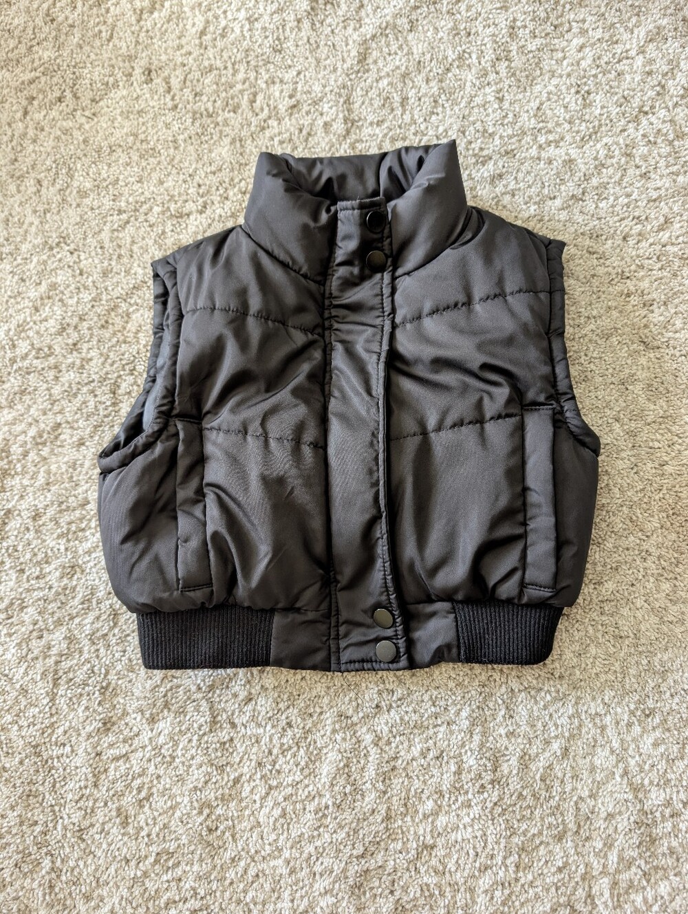 Haloumoning Cropped Black Puffer Vest - 5T